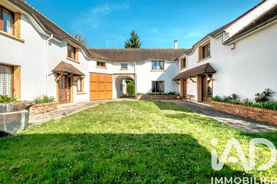 Mansion in Rozay-en-Brie (77540)