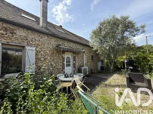 Maison de campagne à Everly (77157)