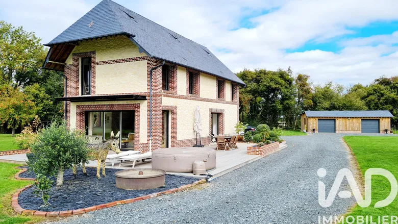 Maison 5 pièces 127 m² · à Moyaux · 127 m² · 499 500 €