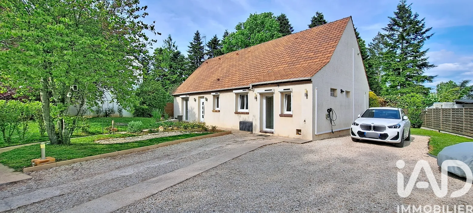 maison à Cerny