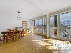 Apartment in Versailles (78000)