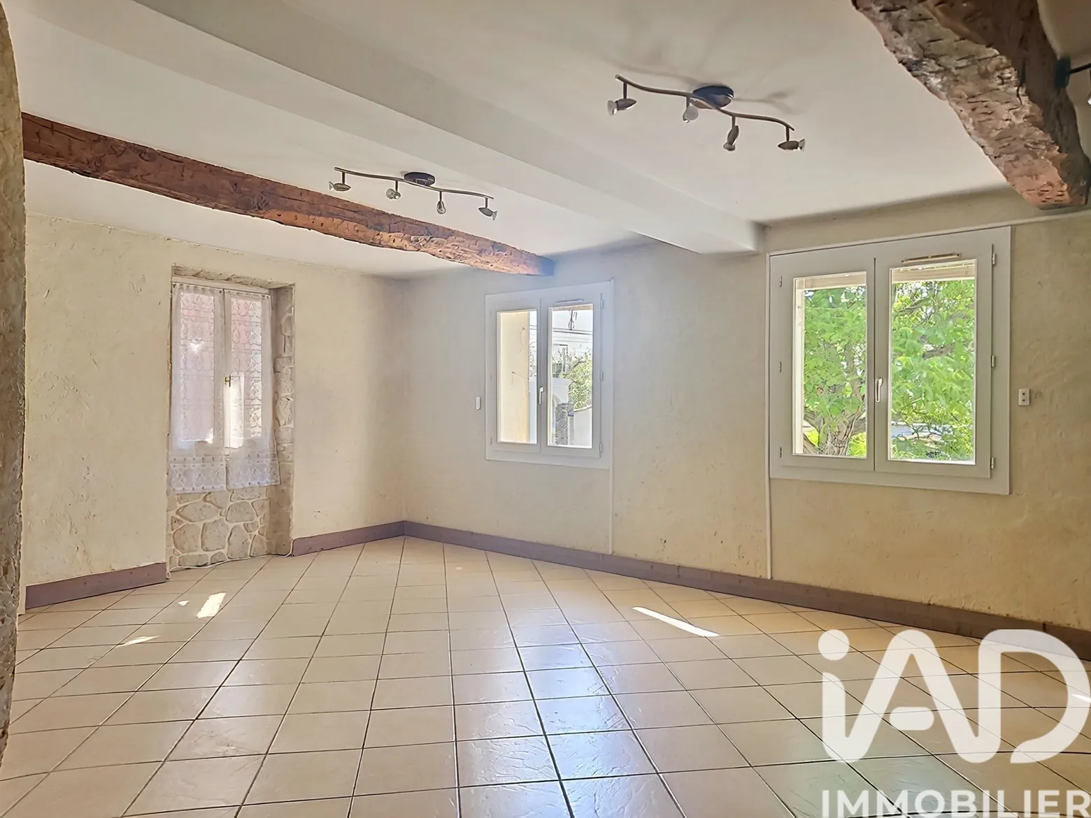 Vente maison à Solliès-Pont (83210) : maison 4 pièces 99 m² - 2004464 — 2