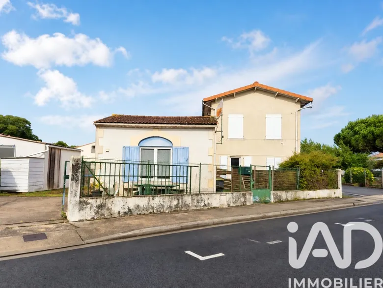 Immeuble 162 m² · à La Tremblade · 162 m² · 297 900 €
