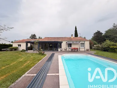 Maison à Grosbreuil (85440)