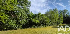 Building plot in Presles (95590)