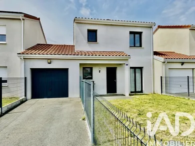 Maison à Bonson (42160)
