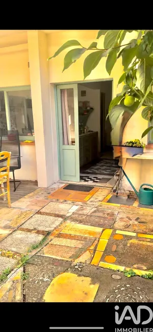 Apartment in Vallauris (06220)
