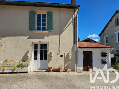 Maison de village à Maisonnais-sur-Tardoire (87440)