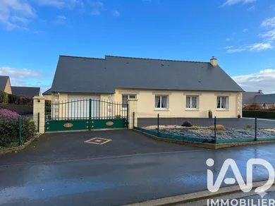 House in Saint-Jean-d'Elle (50810)