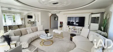 House in Saint-Germain (10120)
