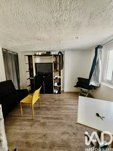 Apartment in Toulon (83000)