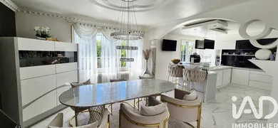 House in Saint-Germain (10120)