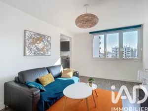 Apartment in Saint-Maur-des-Fossés (94100)