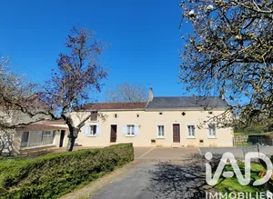 House in Lys-Haut-Layon (49310)
