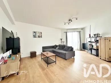 Apartment in Lieusaint (77127)