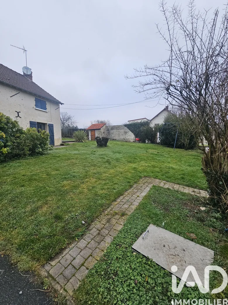 Maison 5 pièces 147 m² · à Montreuil-aux-Lions · 147 m² · 259 000 €