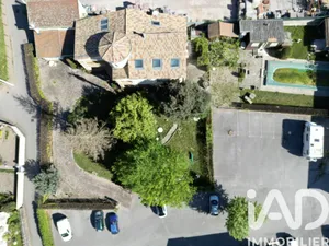 House in Vals-les-Bains (07600)