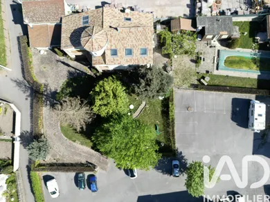 House in Vals-les-Bains (07600)