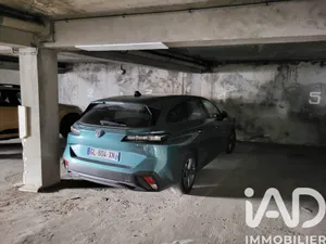 Parking à La Rochelle (17000)