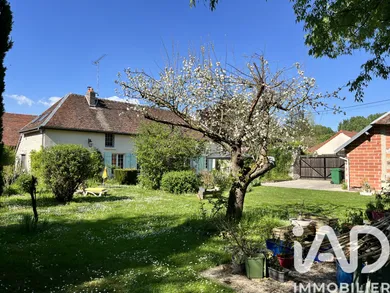 House in Montsuzain (10150)