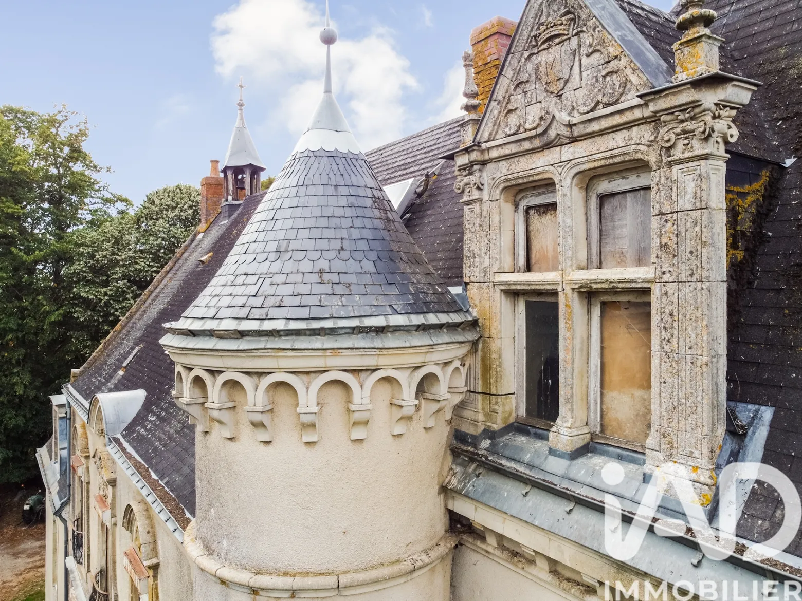 Vente maison à La Milesse (72650) : château 11 pièces 345 m² — 2