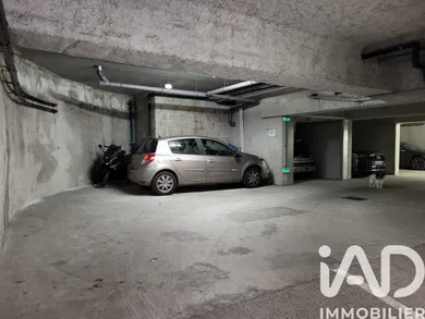 Parking à La Rochelle (17000)