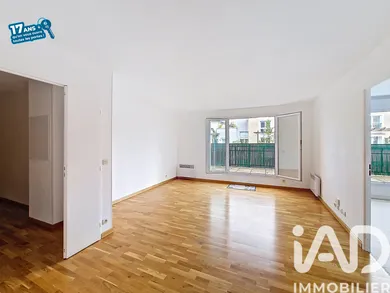 Duplex à Villeneuve-la-Garenne (92390)