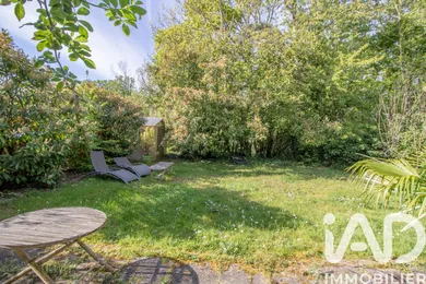 House in Magny-les-Hameaux (78114)