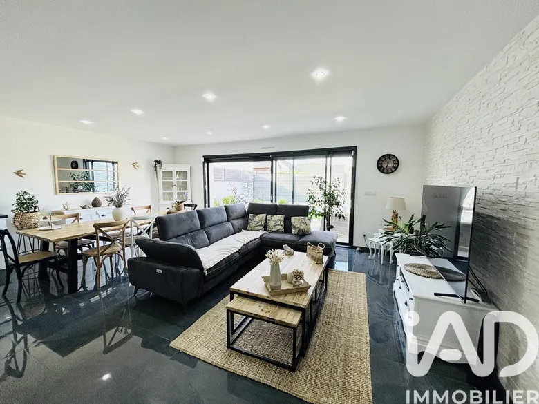 Maison 4 pièces 123 m² · à Châteaubriant · 123 m² · 325 000 €