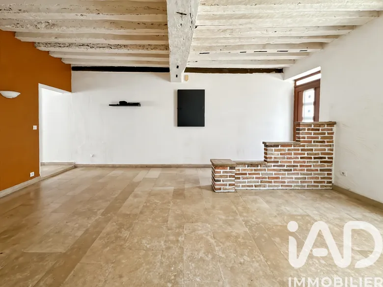 Maison 6 pièces 118 m² · à Villeneuve-sur-Yonne · 117,6 m² · 139 500 €