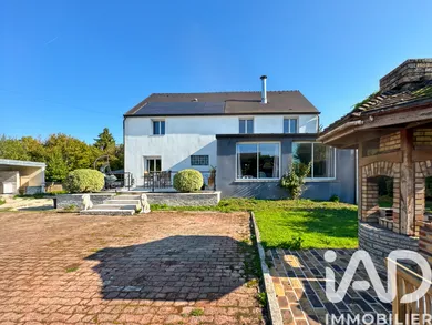 Maison à Lumigny-Nesles-Ormeaux (77540)