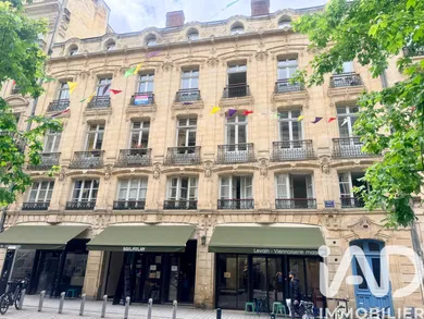 Appartement à Bordeaux (33000)