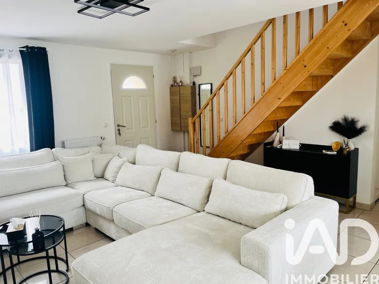 Maison 4 pièces 88 m² · à Aunay-sous-Auneau · 88 m² · 228 000 €