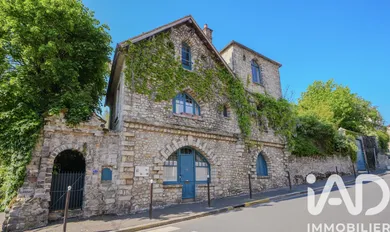 Demeure à Montigny-sur-Loing (77690)