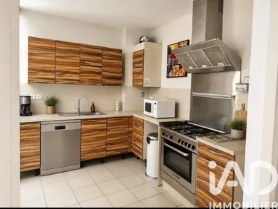 Apartment in Bordeaux (33000)