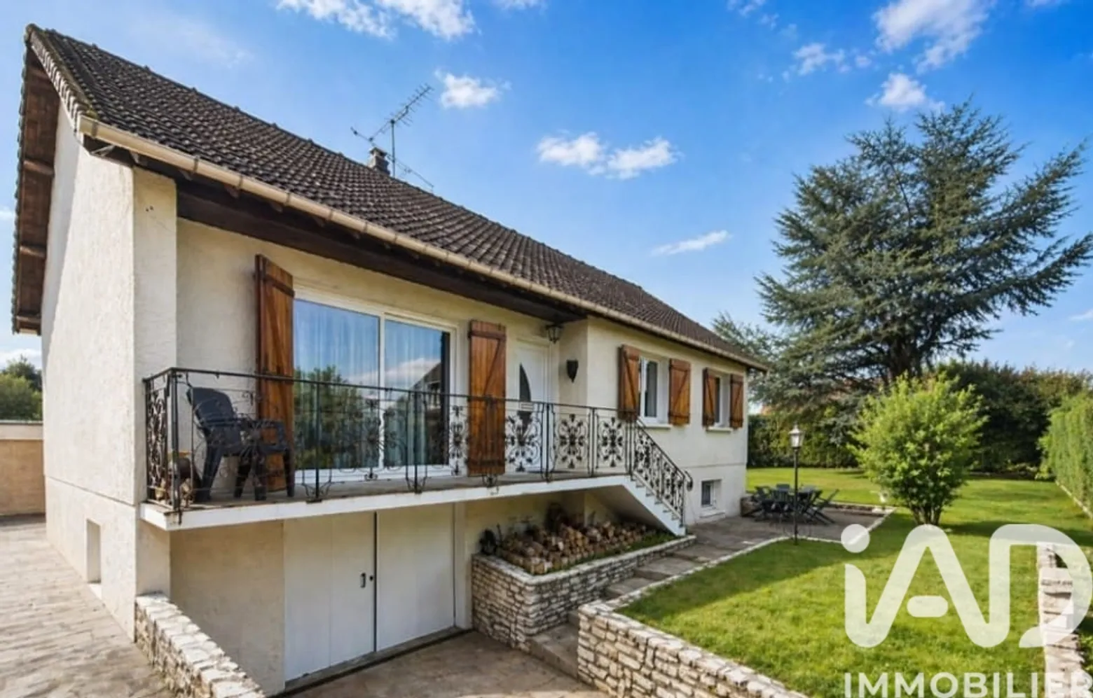 maison à La Couture-Boussey