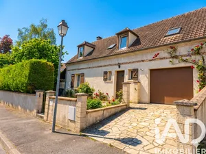 Maison traditionnelle à Magny-en-Vexin (95420)