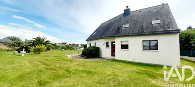 Maison à Merlevenez (56700)