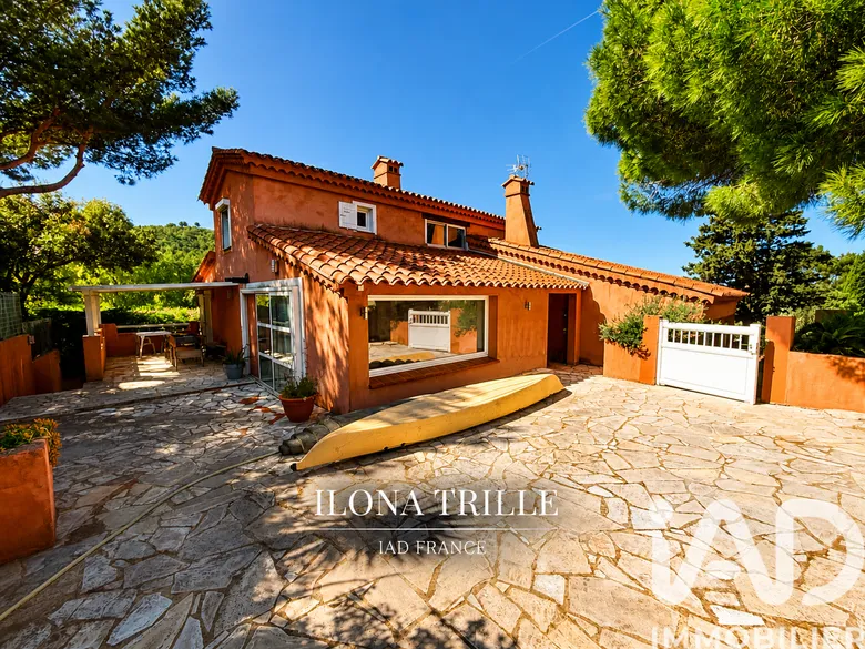 Maison 7 pièces 173 m² · à La Seyne-sur-Mer · 173 m² · 890 000 €