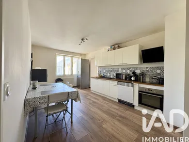 Appartement à Villard-Sallet (73110)