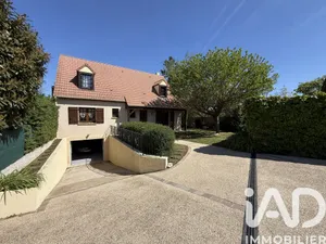 Maison à Vaux-le-Pénil (77000)