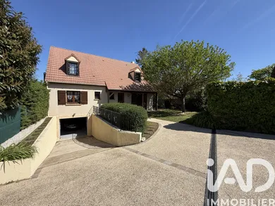 Maison à Vaux-le-Pénil (77000)