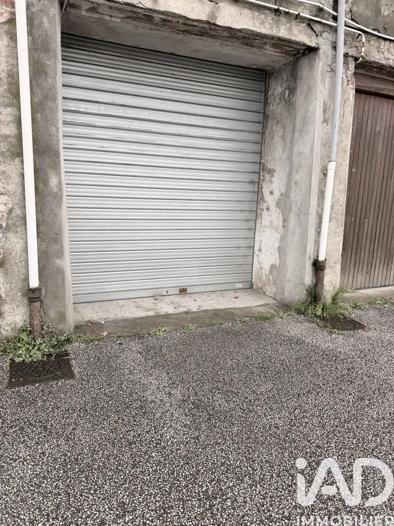 Parking 18 m² · à Saint-Vallier · 18 m² · 16 000 €