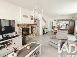Townhouse in Saint-Aubin-du-Cormier (35140)