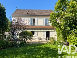 Maison à Pontault-Combault (77340)