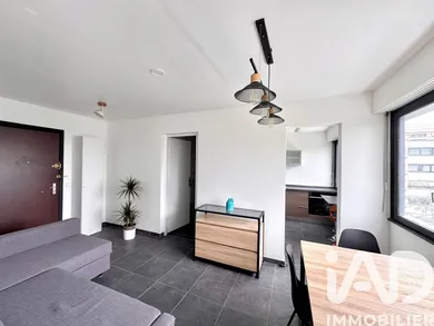 Appartement à Saint-Julien-en-Genevois (74160)
