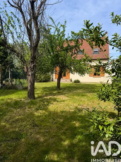 Pavillon à Sainte-Geneviève-des-Bois (91700)