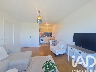 Appartement à Saint-Ouen-l'Aumône (95310)