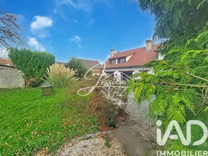Maison à Péroy-les-Gombries (60440)