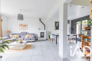 Maison traditionnelle à Saint-Michel-sur-Orge (91240)